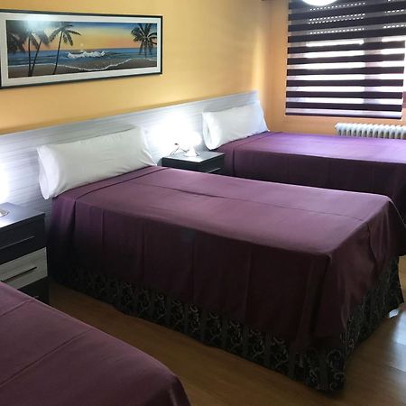 Pension Berceo Logroño Buitenkant foto