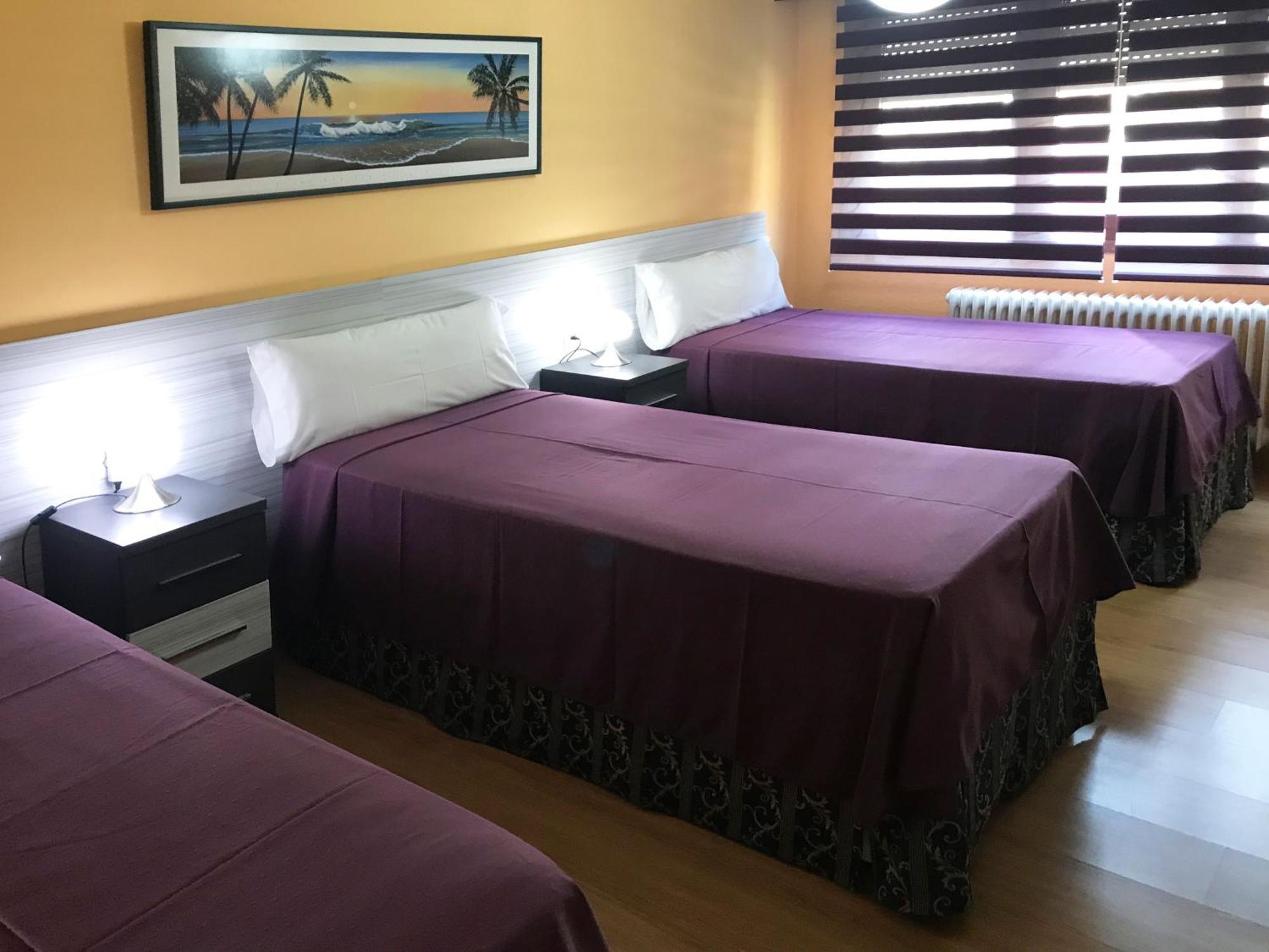 Pension Berceo Logroño Buitenkant foto