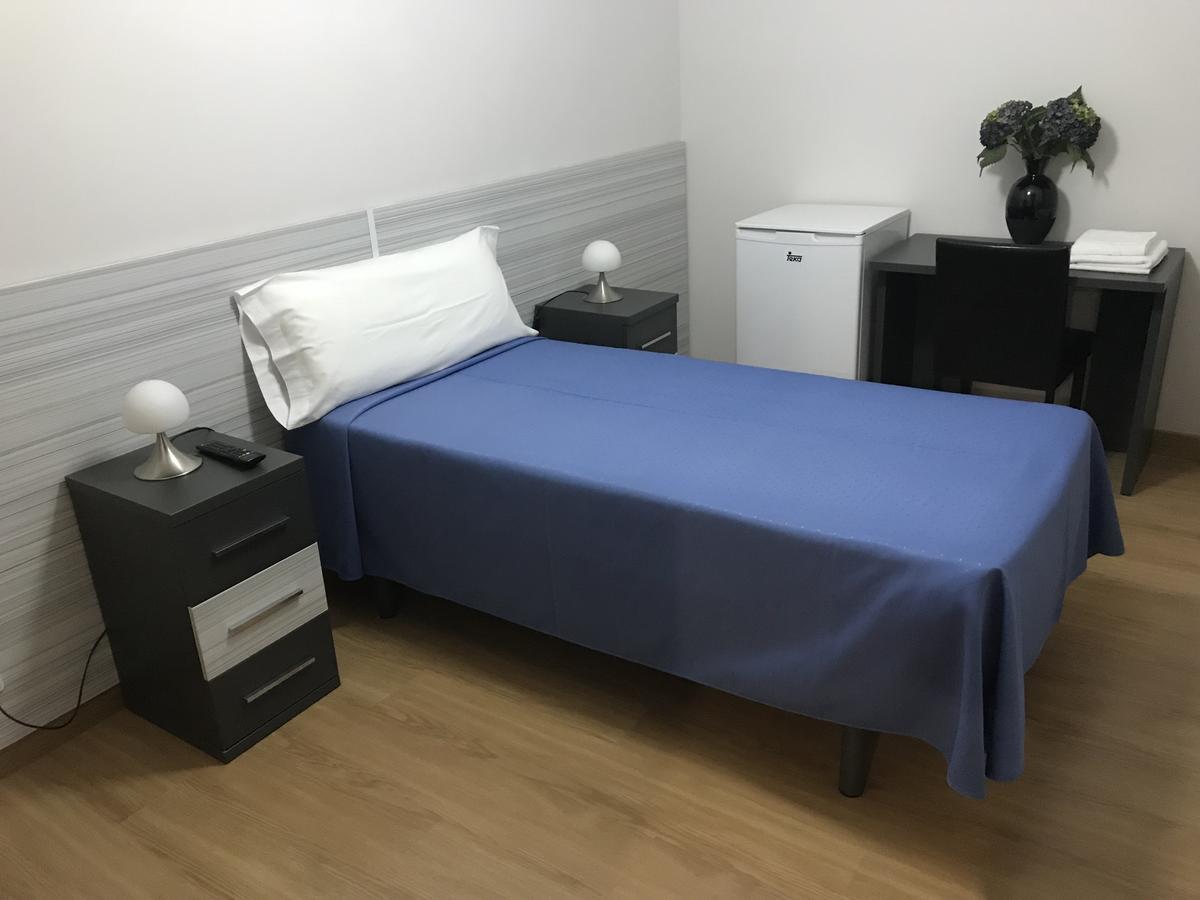 Pension Berceo Logroño Buitenkant foto