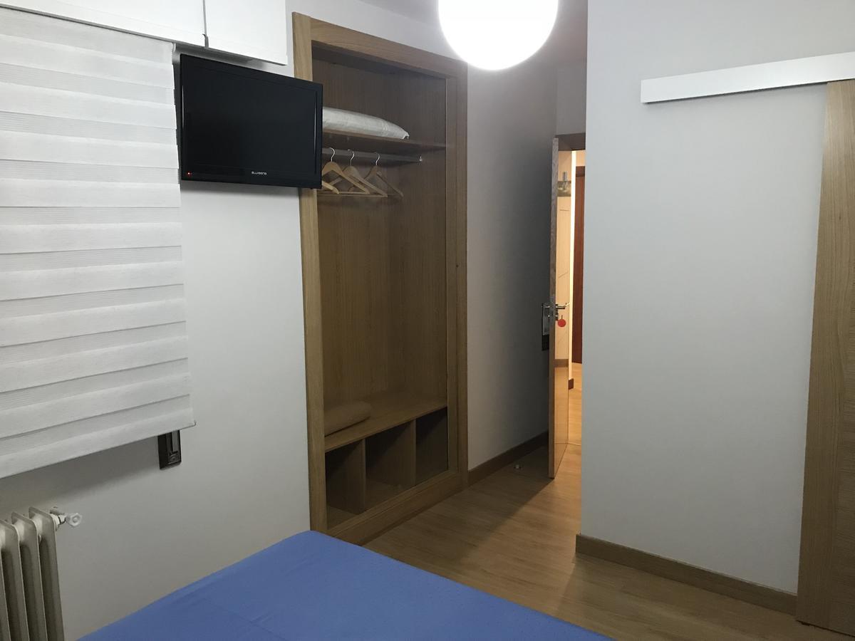 Pension Berceo Logroño Buitenkant foto