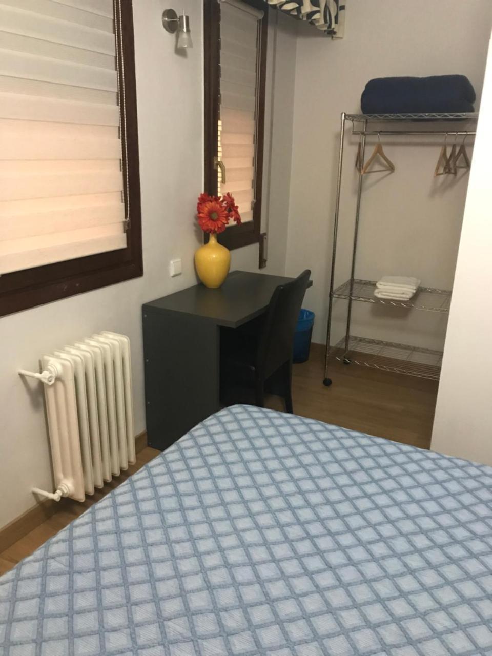 Pension Berceo Logroño Buitenkant foto