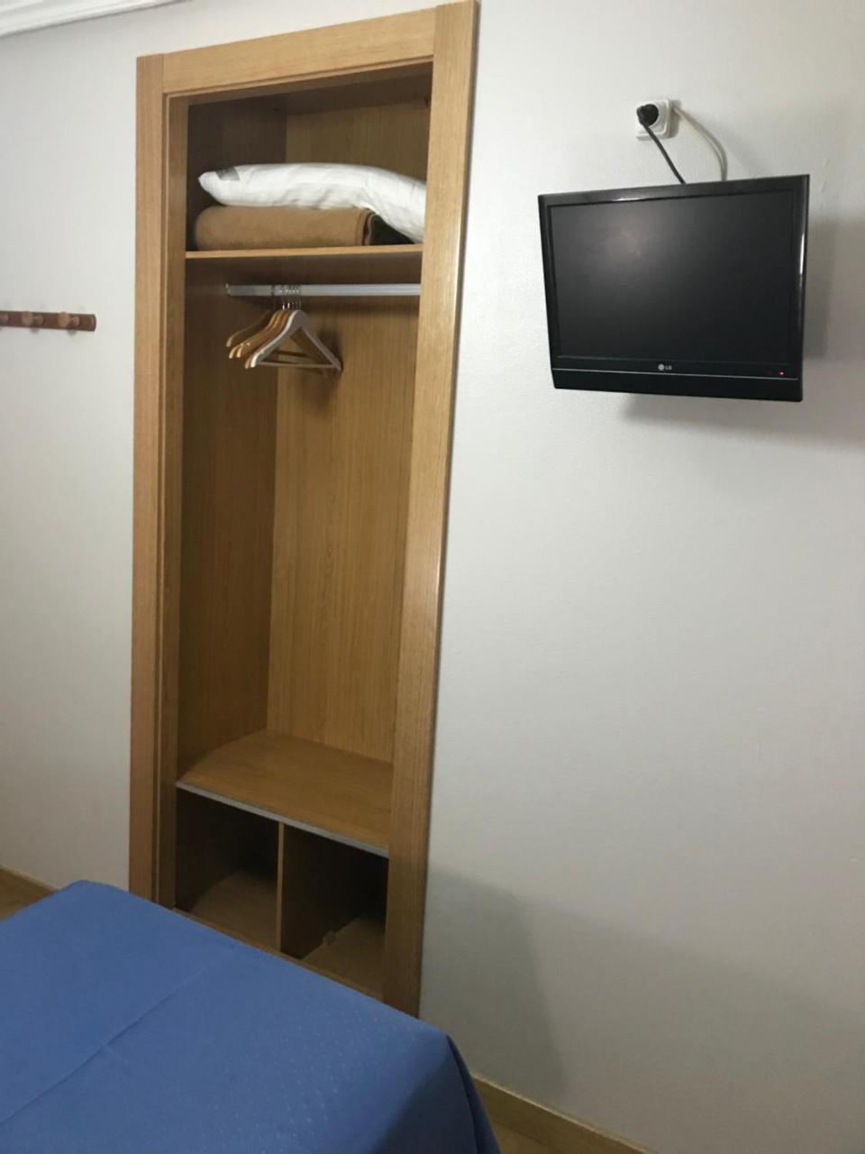 Pension Berceo Logroño Buitenkant foto