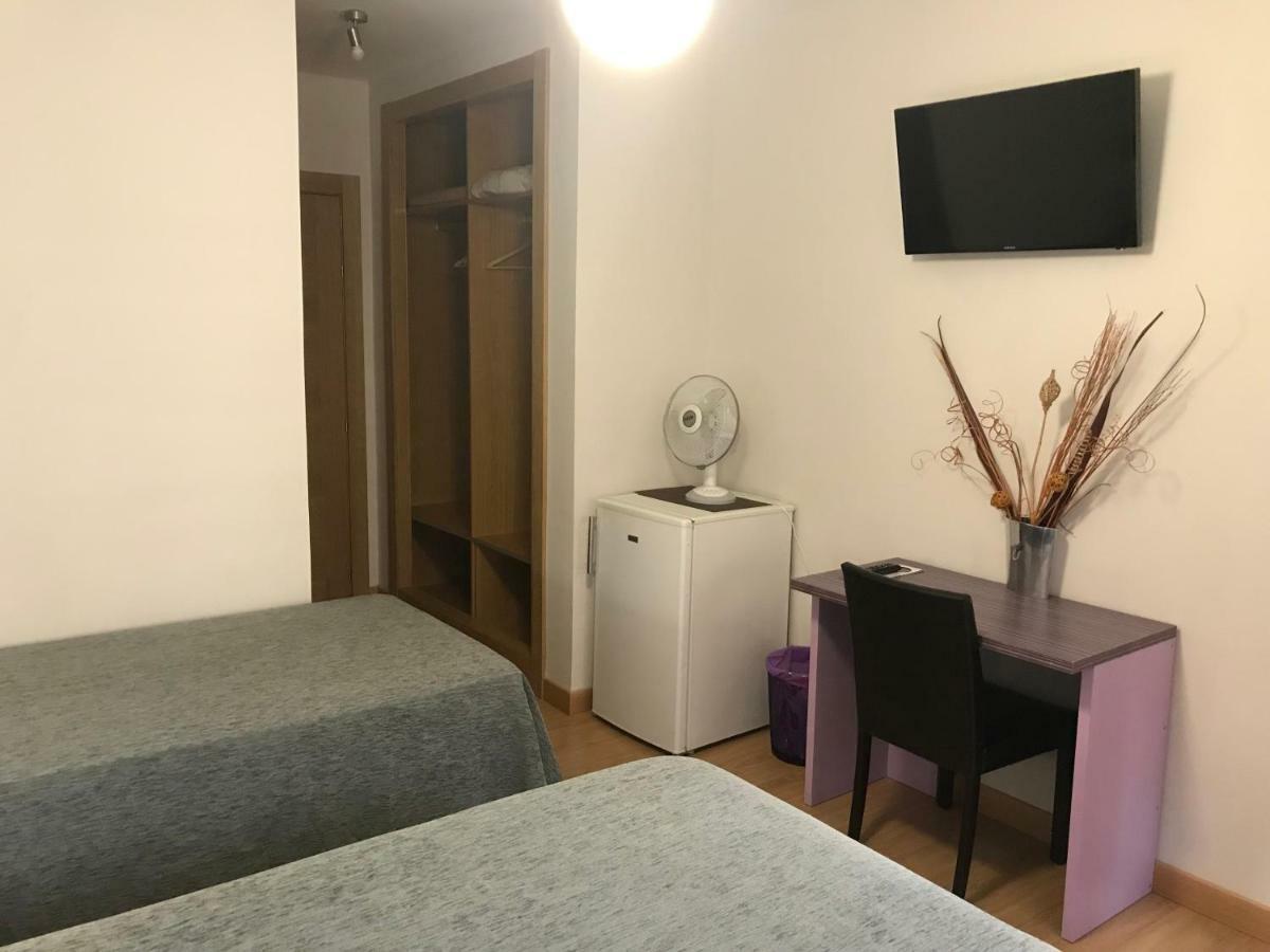 Pension Berceo Logroño Buitenkant foto